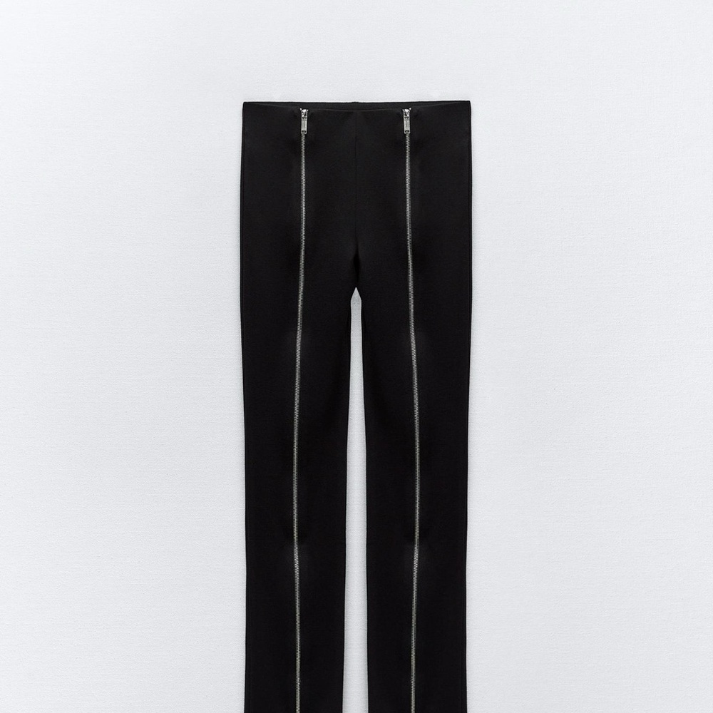 Zara Black Leggings with Silver Zipper. Tall girl friendly!